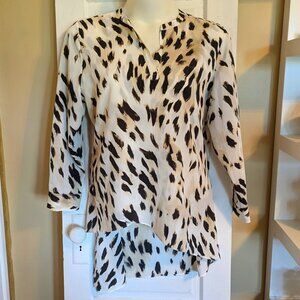 Chico's Animal Print Hi-Lo Asymmetric Hem Blouse - XL (16/18) or Chico's 3